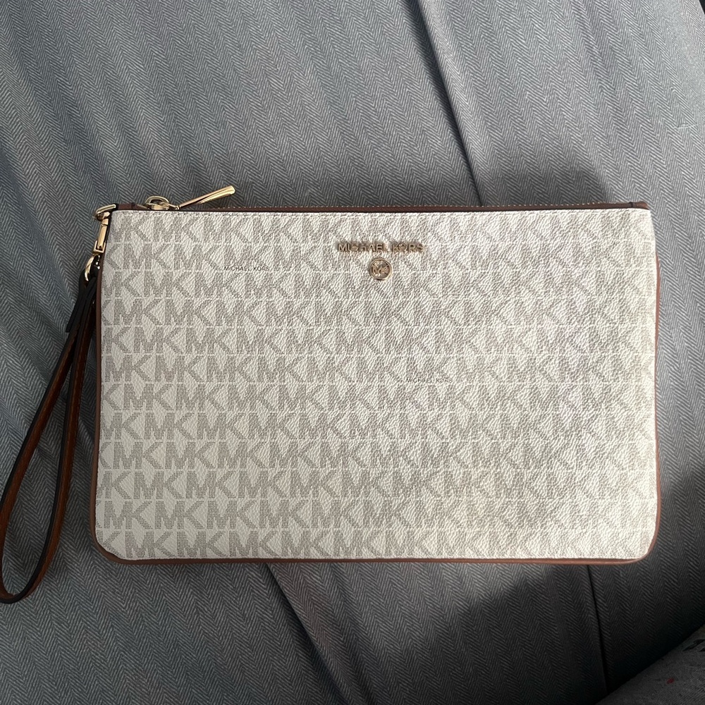 Michael Kors Cream and Brown Logo Wristlet